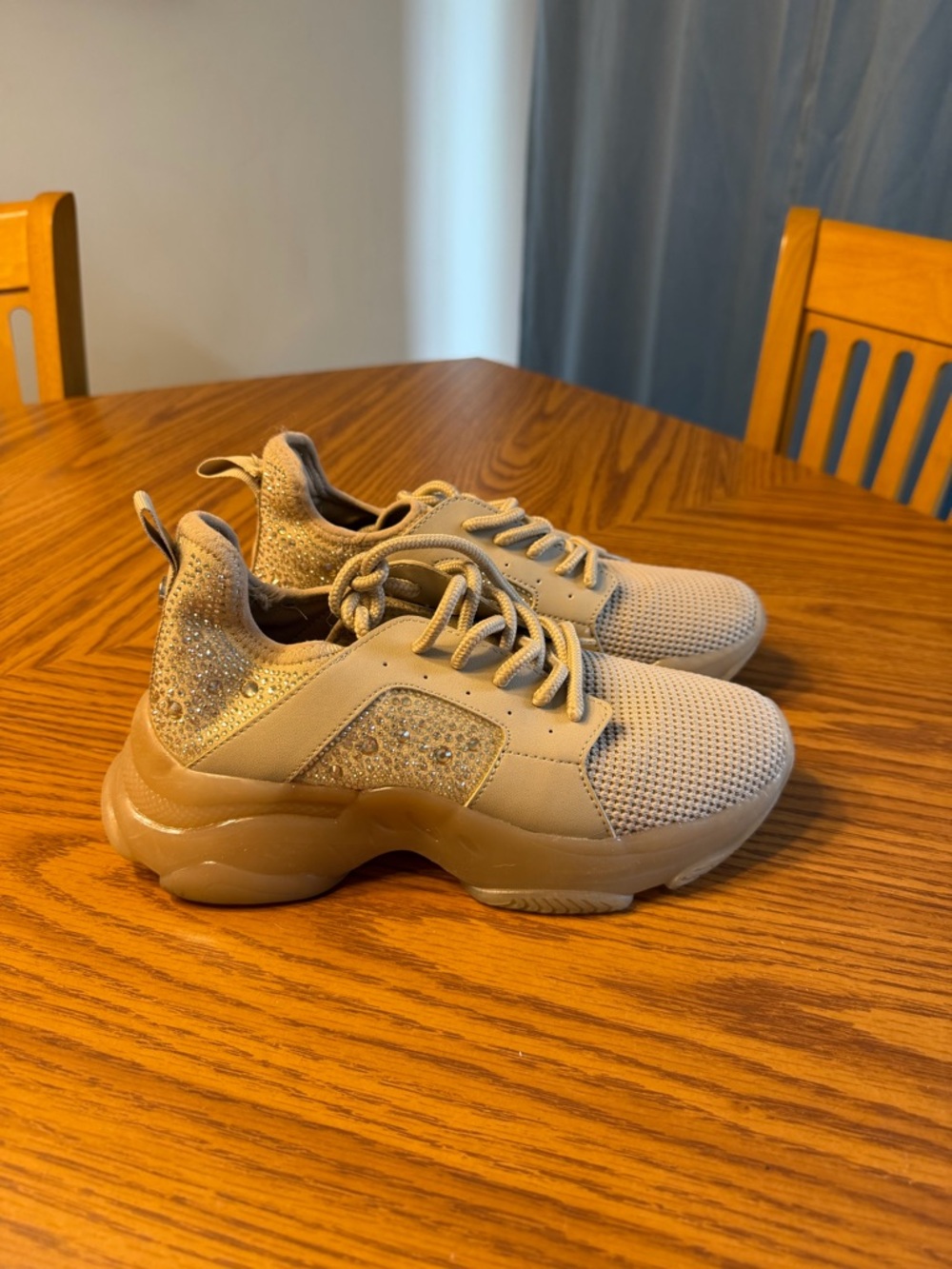 Steve Madden Tan Glitter Platform Sneakers
